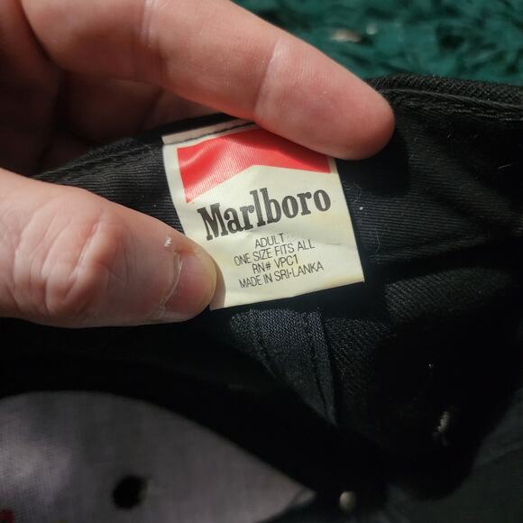 Vintage Marlboro Cigarette Promo Hat Black Embroidered Adjustable Strapback Cap - Picture 6 of 6